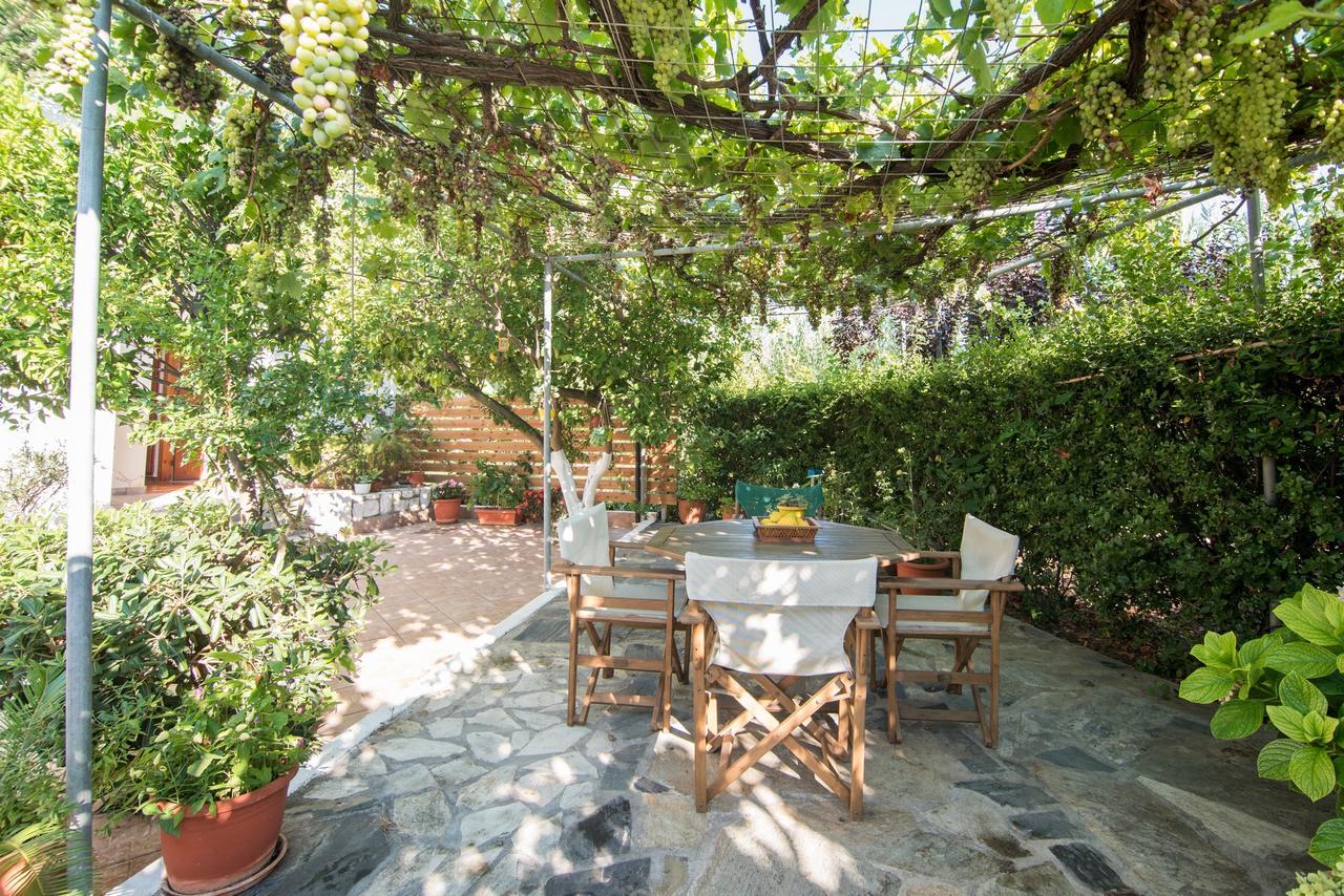 Christiana Apartments Gerani  Екстер'єр фото